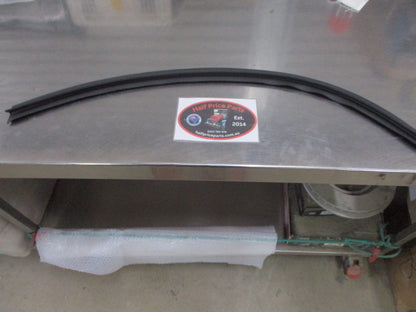 Hyundai i30 Genuine Right Hand Front Door Inside Weather Strip New Part