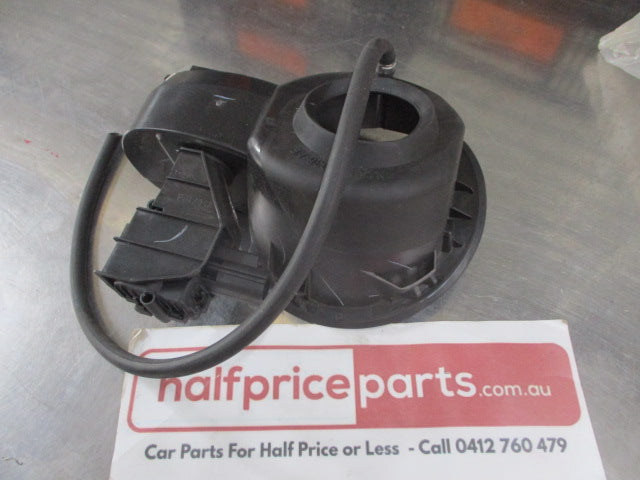 Ford Ecosport/Fiesta/Focus/Mondeo Genuine Locking Fuel Flap Assembly New Part