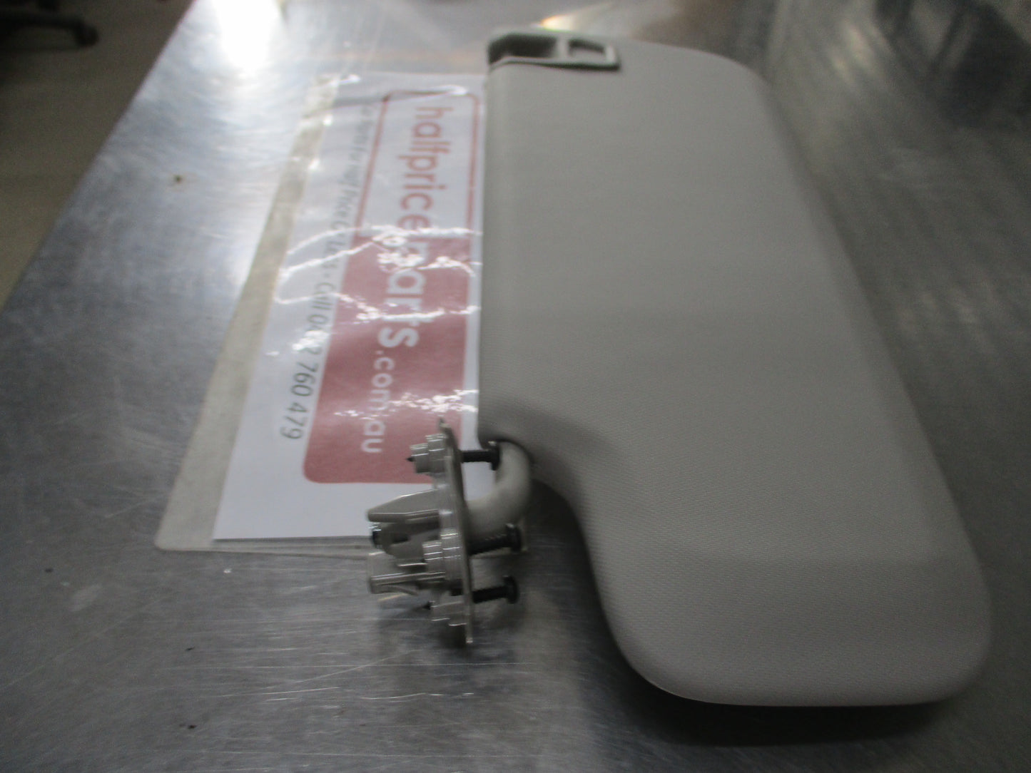 Holden Cruze Genuine Drivers Sun Visor With Mirror New Part