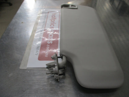 Holden Cruze Genuine Drivers Sun Visor With Mirror New Part