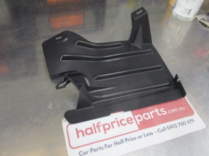 Ford Focus Genuine Center Middle Under Tray Cover New Part