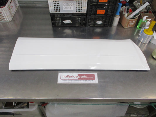 Mitsubishi Pajero Genuine Left Hand Front Door Outer Molding Factory White New Part