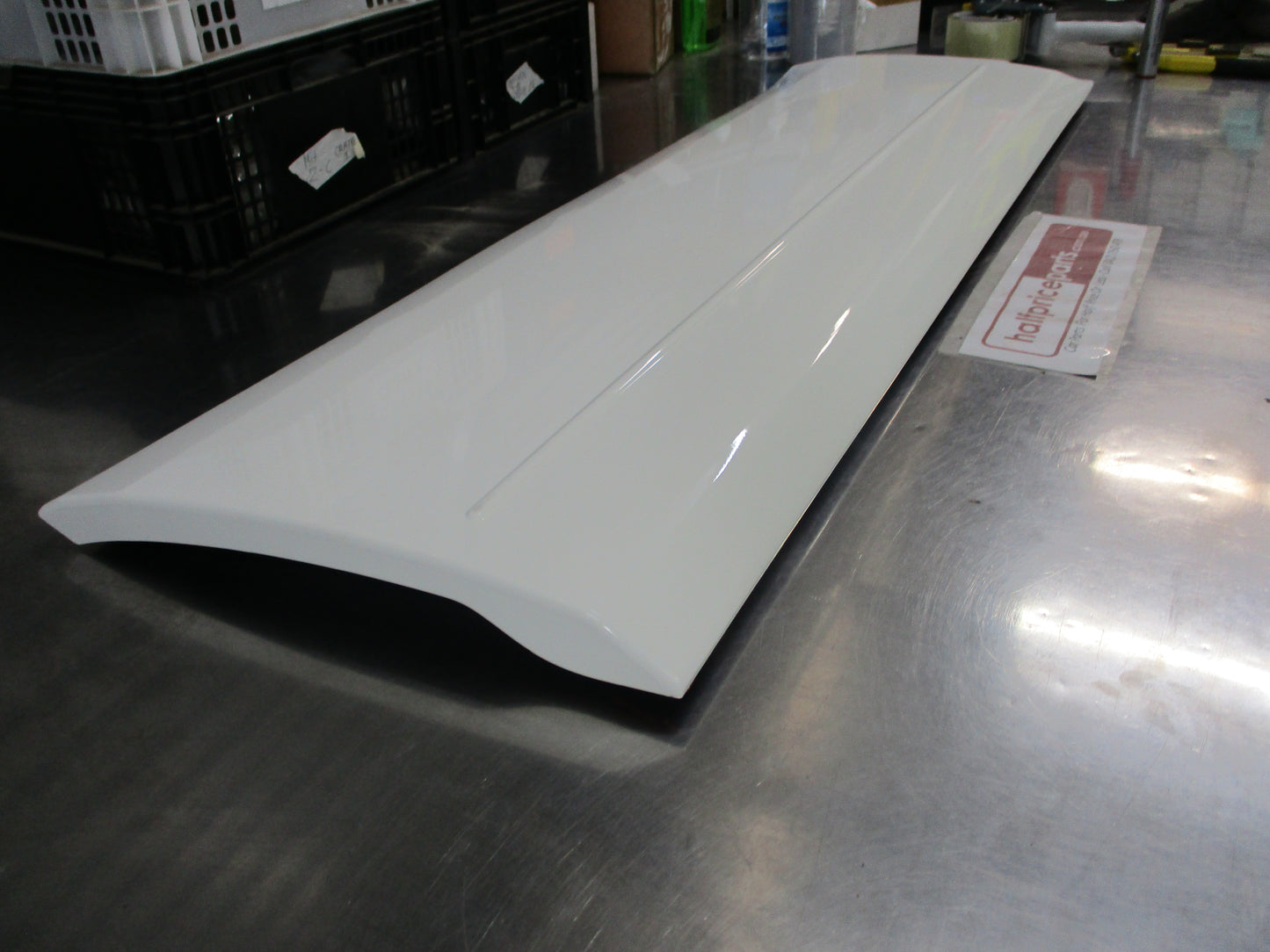 Mitsubishi Pajero Genuine Left Hand Front Door Outer Molding Factory White New Part