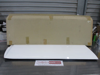 Mitsubishi Pajero Genuine Left Hand Front Door Outer Molding Factory White New Part