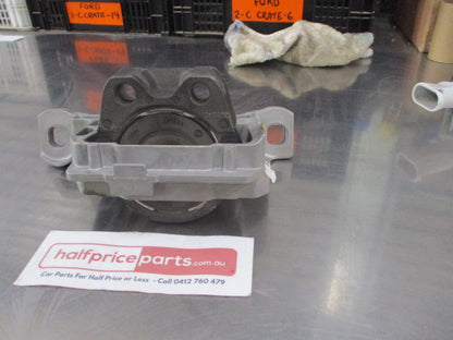 Ford Focus/Volvo C30/S40/V50 Genuine Right Hand Front Engine Support Mount New Part