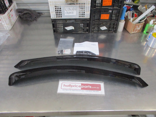 Hyundai Iload/IMax Genuine Tinted Drivers/Passenger Front Weathershiels Kit New Part