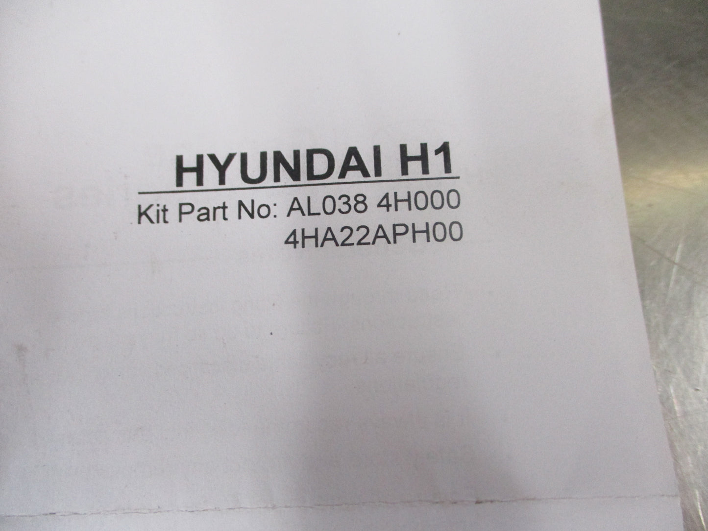 Hyundai Iload/IMax Genuine Tinted Drivers/Passenger Front Weathershiels Kit New Part