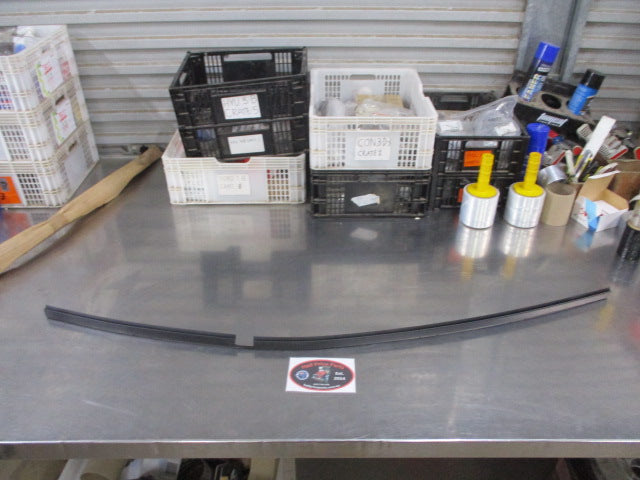 Mitsubishi Outlander Genuine Right Hand Rear Drip Moulding New Part