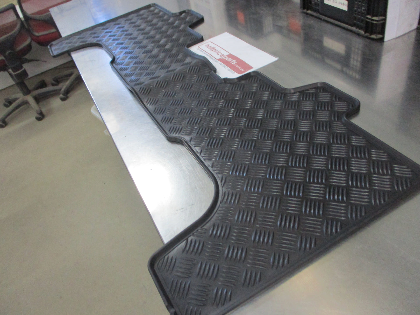 Toyota Landcruiser 70 Series Genuine 2ND Row Heavy Duty Rubber Mat New Part