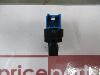 Holden Barina/Trax Genuine Jet Black Drivers Door Lock Switch New Part