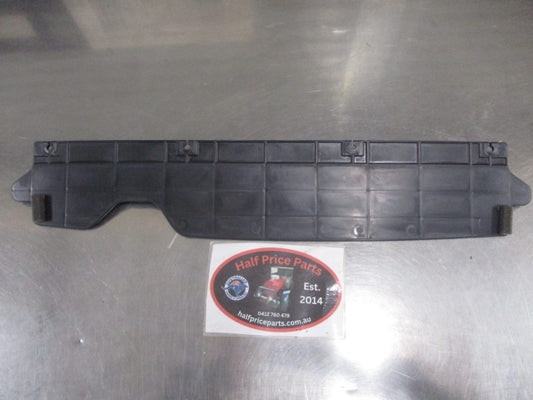Hyundai Accent Genuine Upper Deflector Air Guide New Part