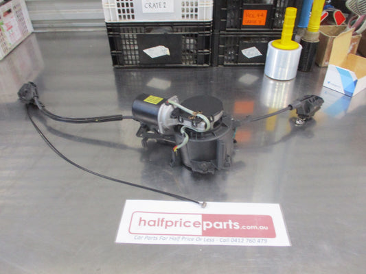 Kia Carnival Genuine Drive Assembly Unit Power Sliding Door Left Side (Passenger) New Part