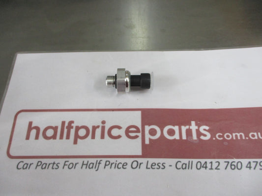 Holden VZ-VE Commodore V6/RC Colorado V6 Genuine Oil Pressure Sensor New Part
