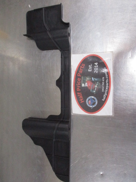 Hyundai Elantra Genuine Right Hand Radiator Support Air Deflector New Part