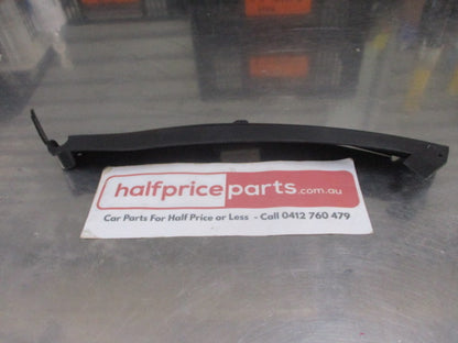 Ford Focus LS/LT Genuine Left Hand Front Bumper Retainer New Part