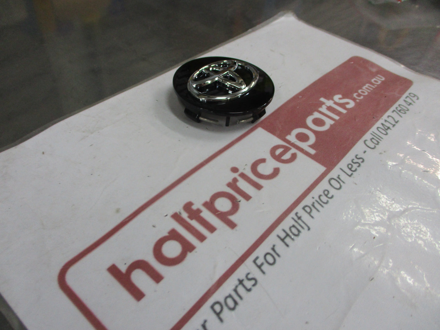 Toyota Yaris Cross Hybird/Yaris Cross Petrol Genuine Glossy Black Alloy Wheel Center Cap New Part