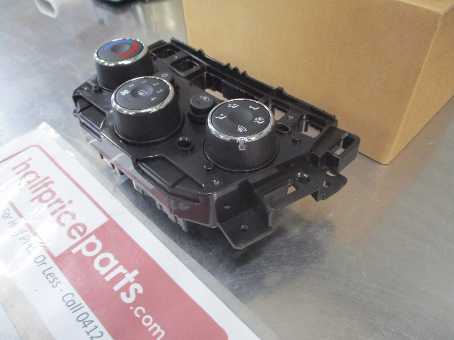Holden Trax TJ Genuine A/C And Heater Controllers (Cable Not Included) New Part