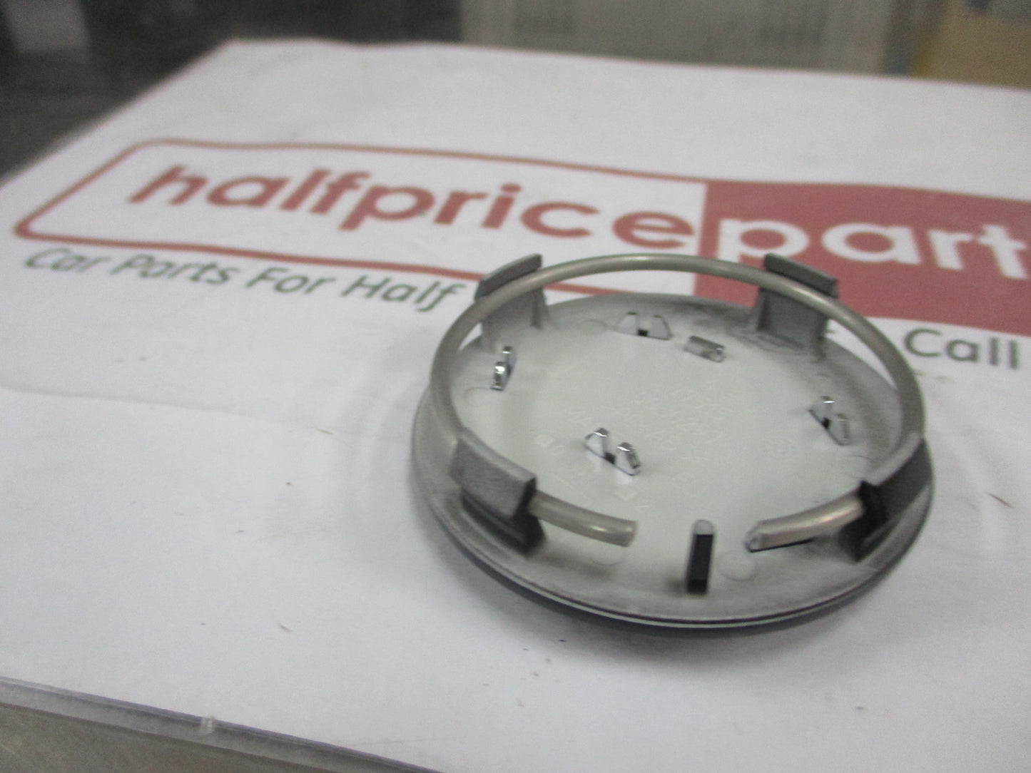 Toyota Yaris Cross Hybird/Yaris Cross Petrol Genuine Glossy Black Alloy Wheel Center Cap New Part