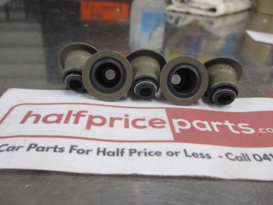 Ford VH/VJ/VM Transit Genuine Valve Steam Seal Pack Of 5 New Part