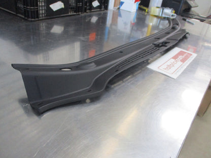 Kia Rondo Genuine Radiator Upper Radiator Support Trim Cover New Part