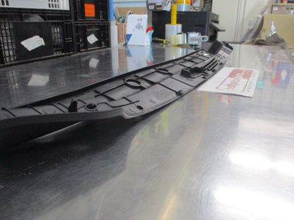 Kia Rondo Genuine Radiator Upper Radiator Support Trim Cover New Part