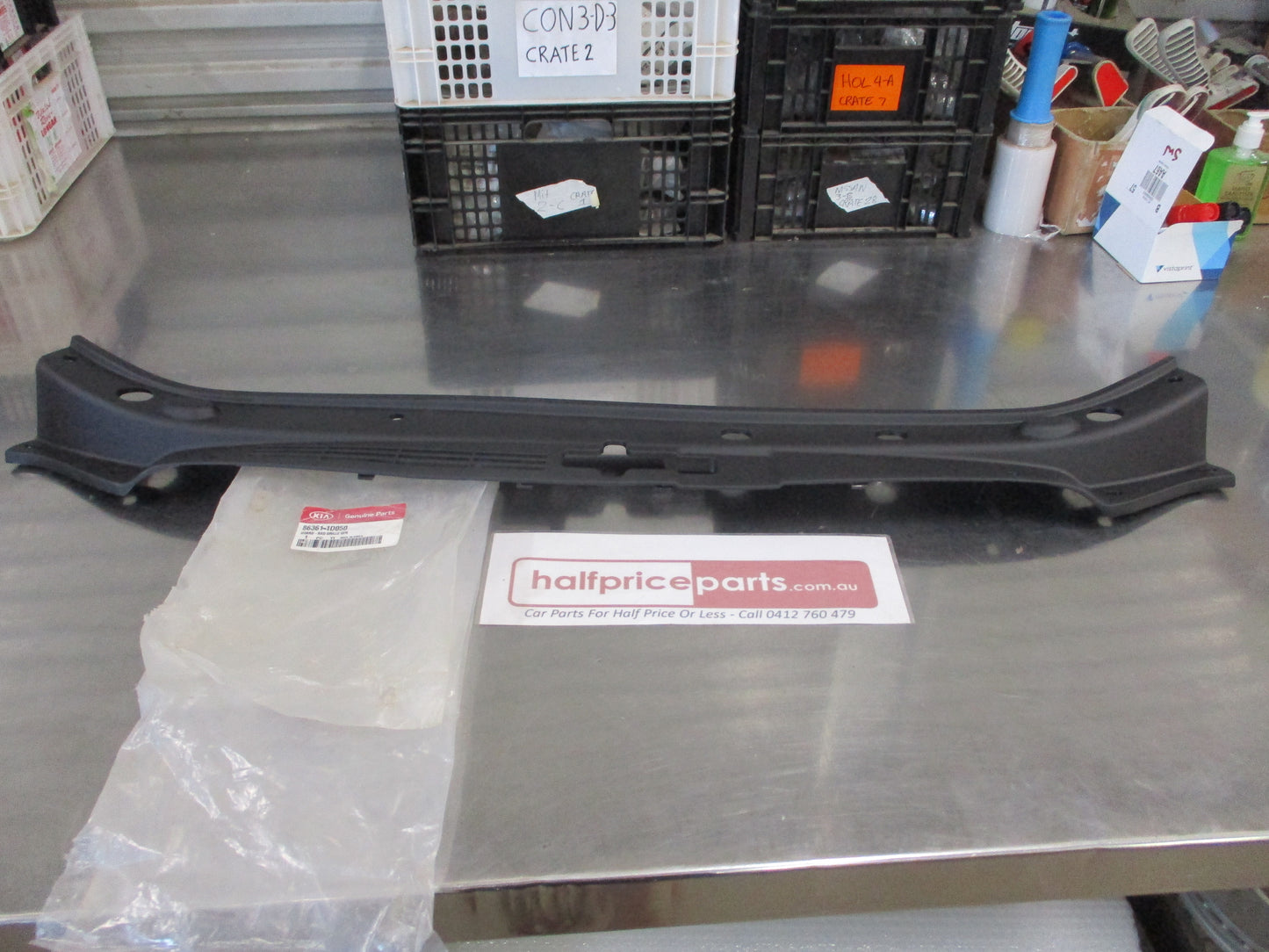 Kia Rondo Genuine Radiator Upper Radiator Support Trim Cover New Part
