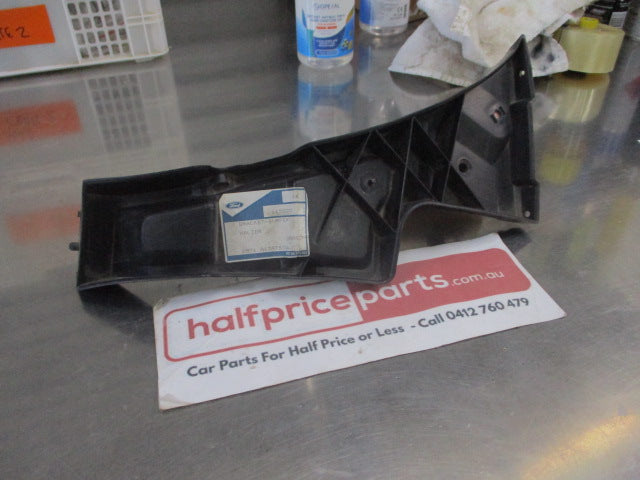 Ford Focus Genuine Left Hand Rear Bumper Bracket New Part