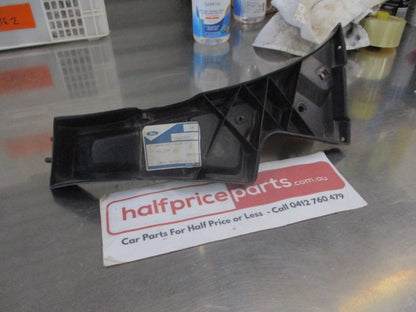 Ford Focus Genuine Left Hand Rear Bumper Bracket New Part