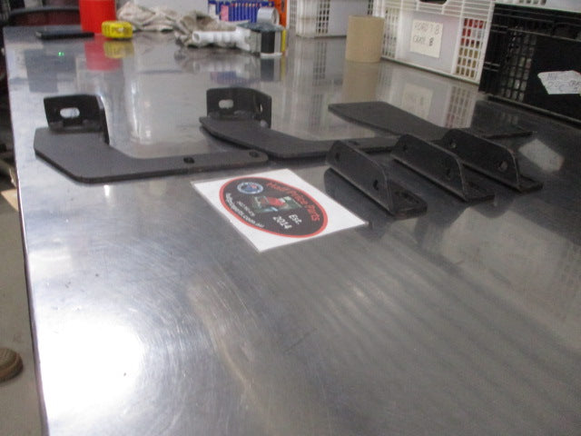 Hyundai Terracan Genuine One Side Side Step Bracket Set New Part