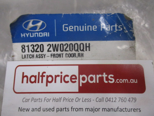 Hyundai Santa Fe DM Genuine Right Hand Front Door Latch Assembly New Part