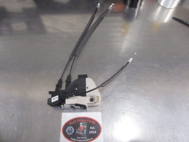 Hyundai Santa Fe Genuine Left Hand Front Door Lock Assembly New Part