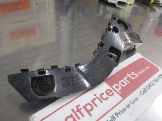 Ford PK Ranger Genuine Right Hand Front Bumper Retainer New Part