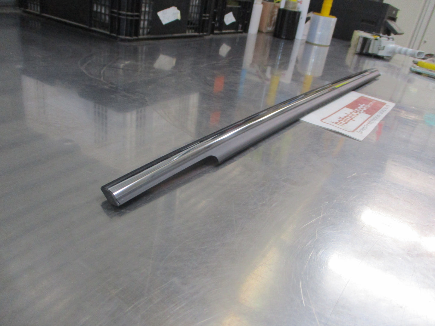 Mitsubishi Outlander Genuine Front Right Hand Window Belt Molding New Part