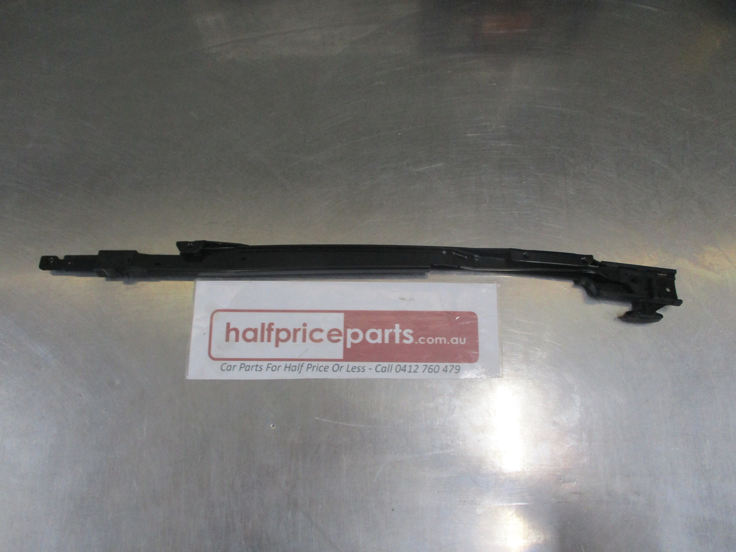 KIA Sorento Genuine Left Hand Sunroof Carrier Housing New Part
