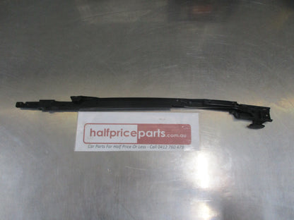 KIA Sorento Genuine Left Hand Sunroof Carrier Housing New Part