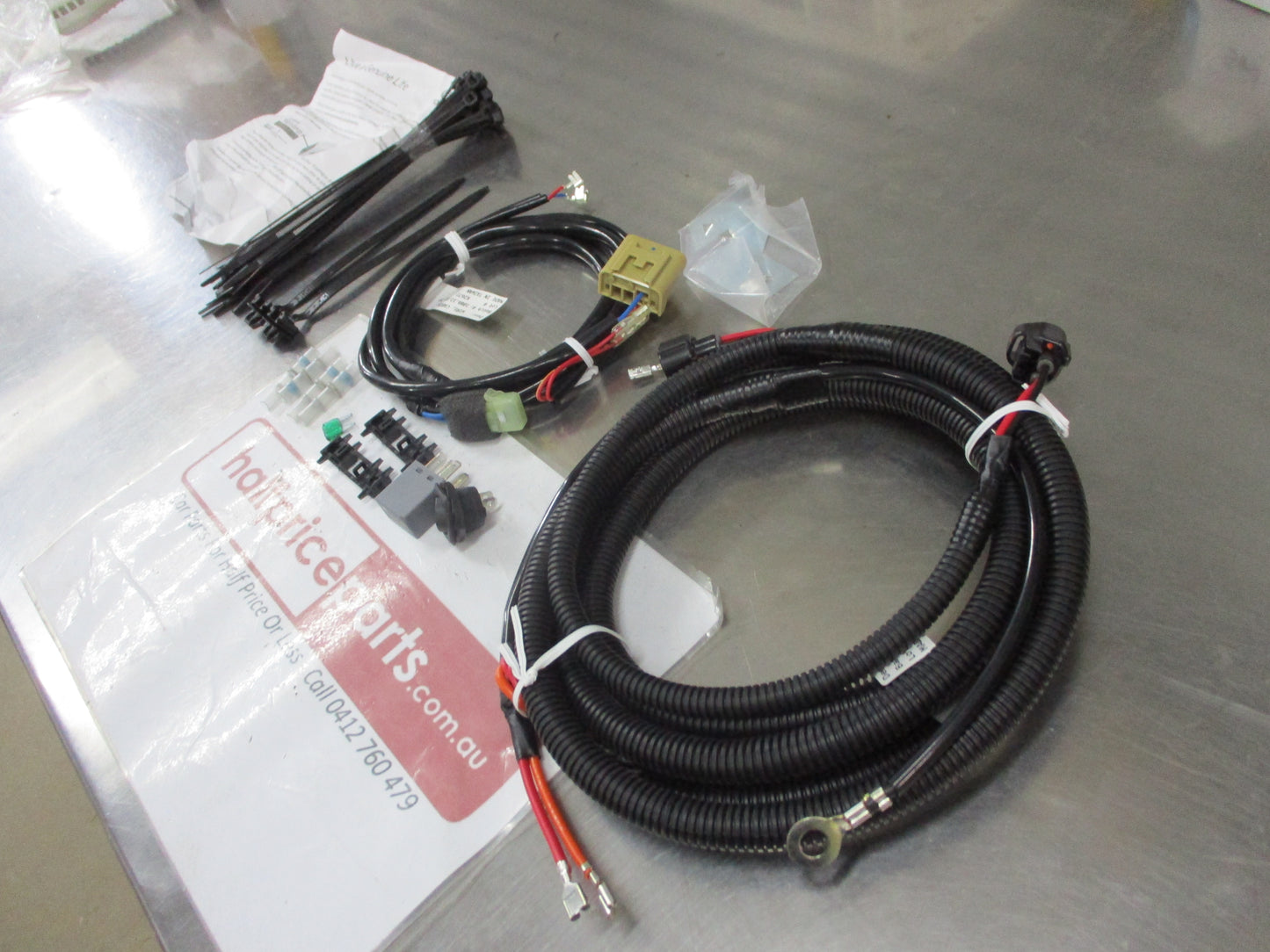 Toyota Land Cruiser 70 Series Genuine Driving Light Wiring Harness Kit New Part