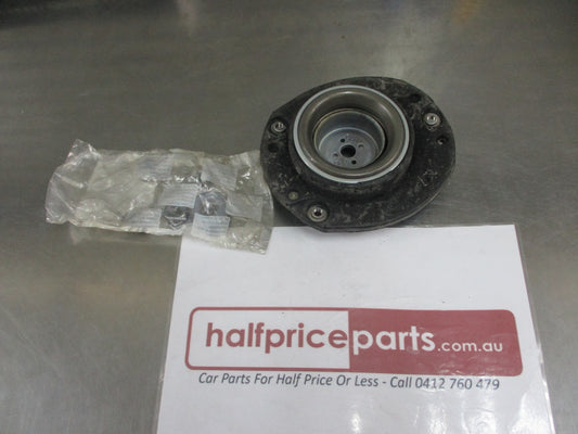 Peugeot 206 2.0Ltr D Genuine Left Hand Strut Top Mounting New Part