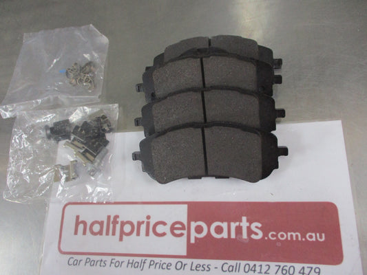 Peugeot 308 Series II Genuine Front Disc Brake Pad Set New Part