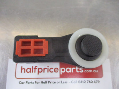 Ford Focus MK2 Genuine Gear Change Shift Cable End New Part