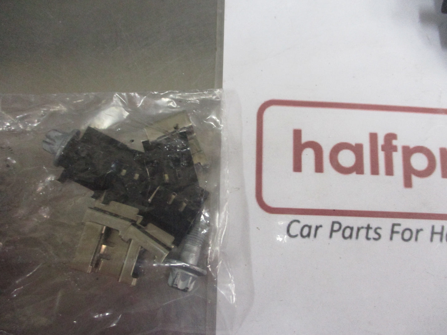 Peugeot 308 Series II Genuine Front Disc Brake Pad Set New Part