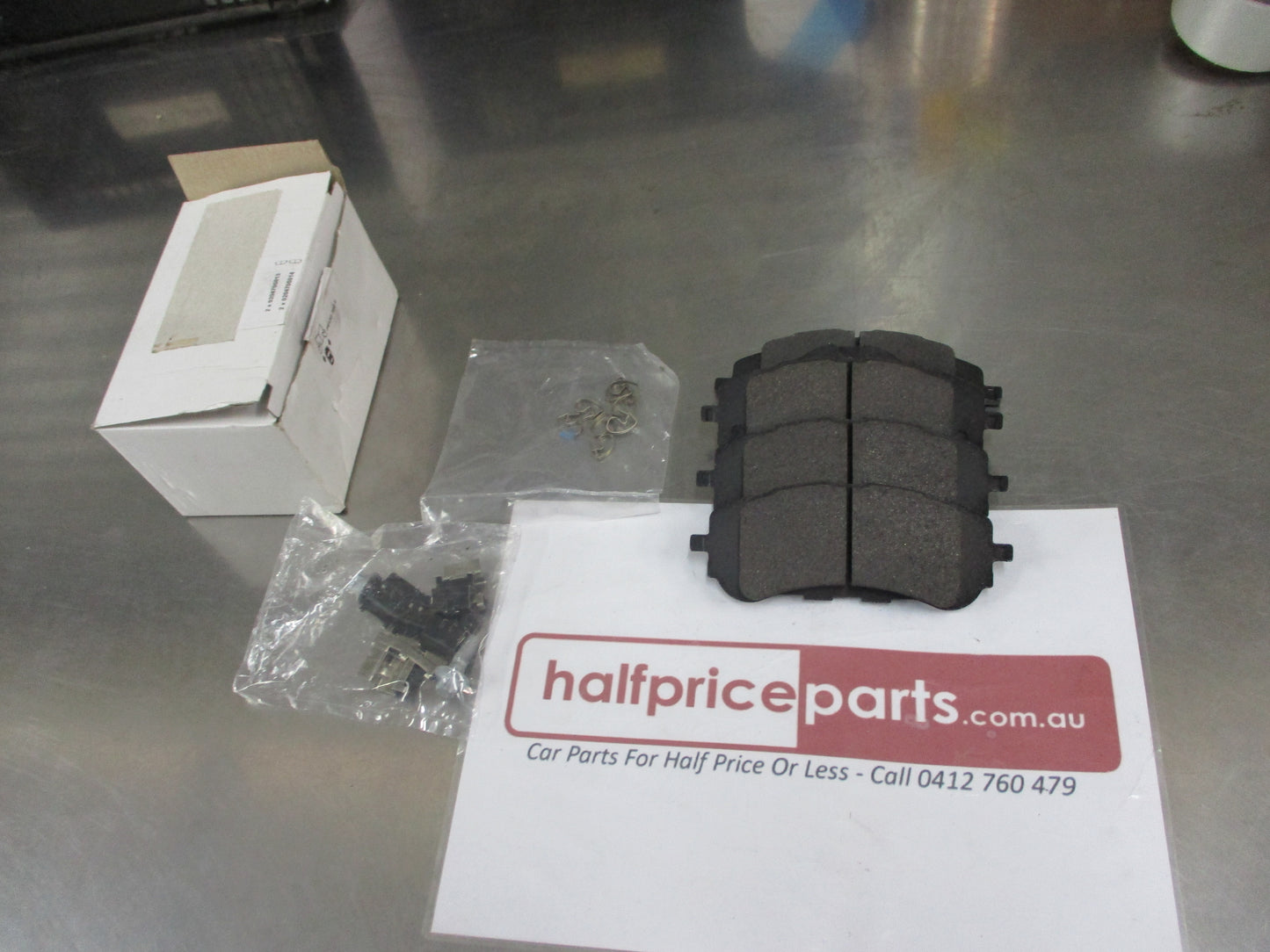 Peugeot 308 Series II Genuine Front Disc Brake Pad Set New Part