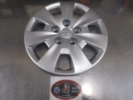 Hyundai Elantra Genuine Hub Cap New Part