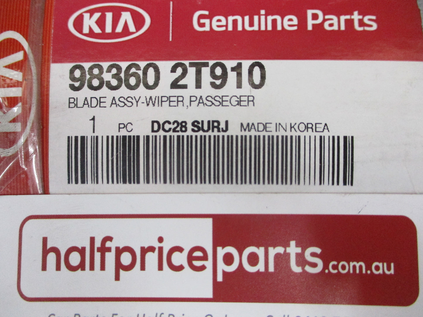 Kia Carnival/Optima/Sportage Genuine Front Passenger Side Wiper Blade Assembly New Part.