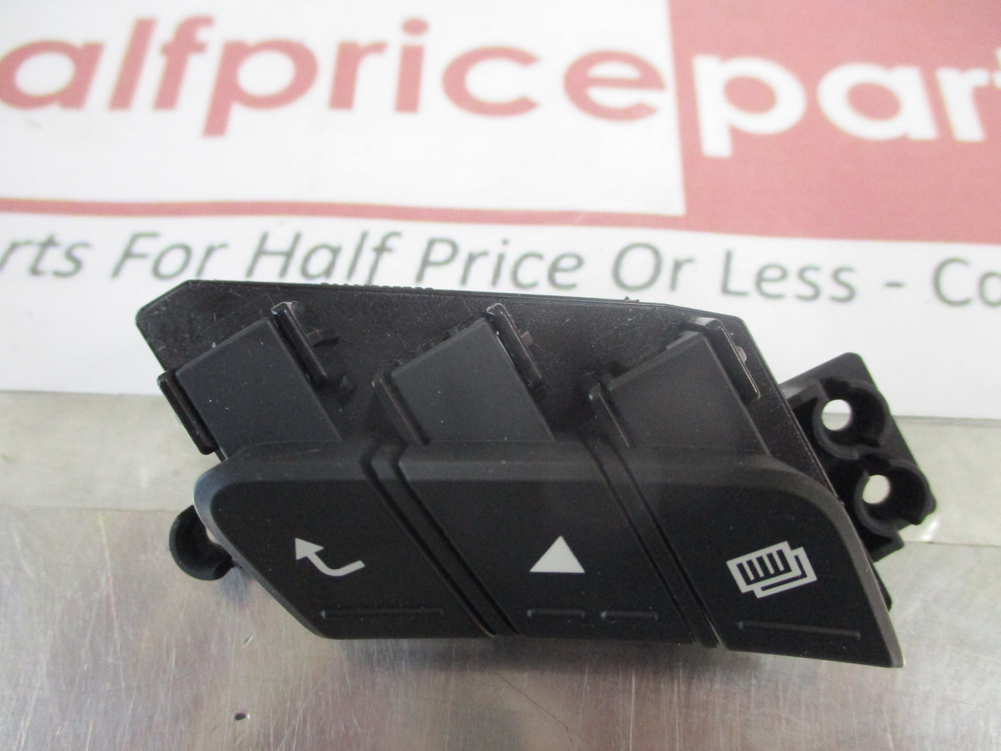 Hyundai Santa Fe Genuine Steering Wheel Right Hand Steering Control New Part
