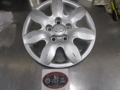 Hyundai Elantra Genuine Hub Cap VGC Used Part