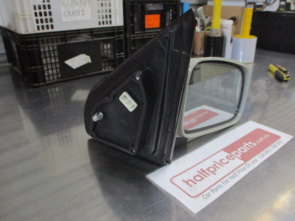 Kia Sorento Genuine Right Hand Outer Mirror Assembly Electric (Drivers With Scalp Unpainted) New Part