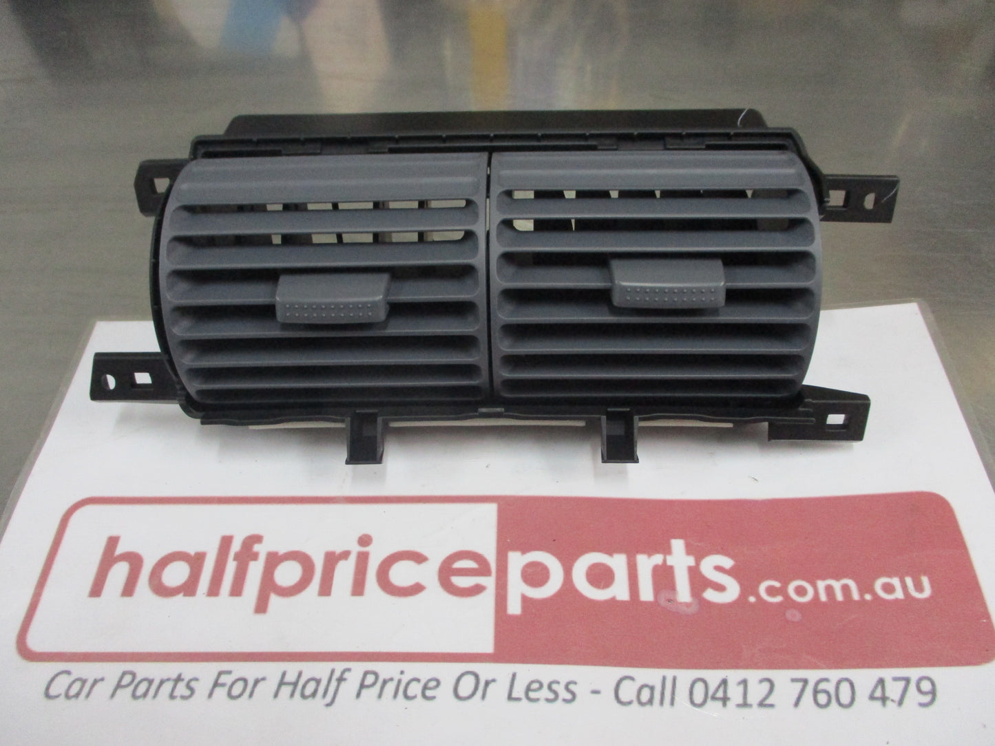 Honda Jazz Genuine Center Dash Twin Air Vents Assembly New Part