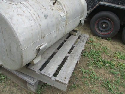 390 Liter Diesel Fuel Tank ExTruck Tank Has Dint Does Not Effect Use Doesn't Leak Used Part