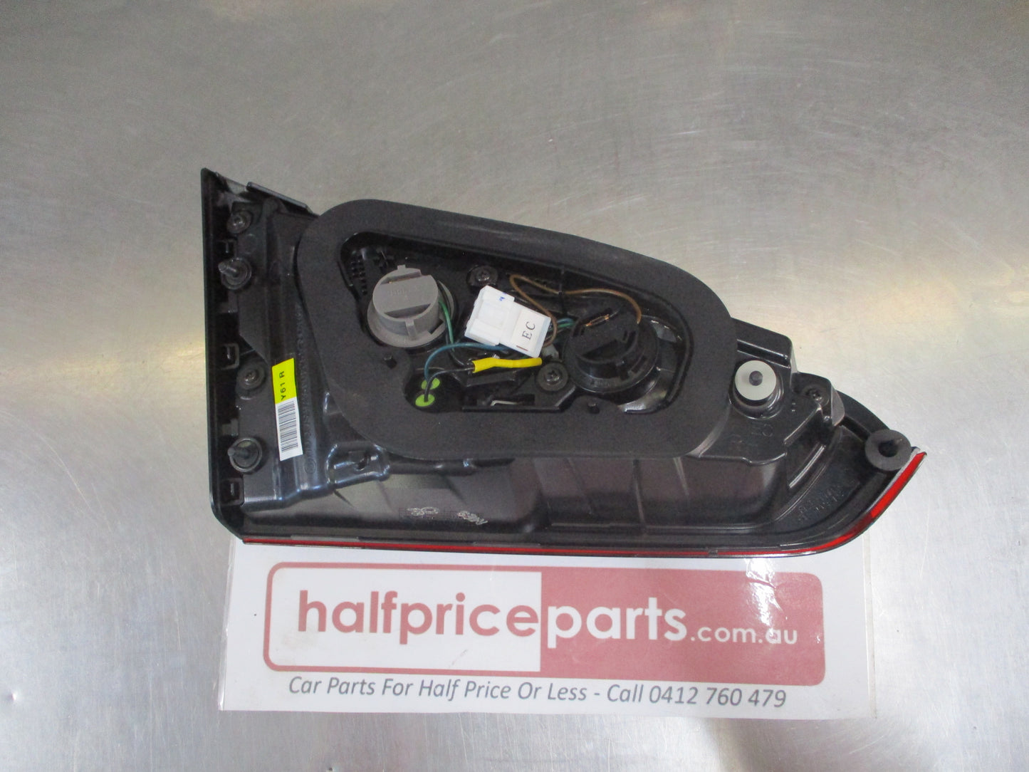 Kia Cerato Genuine Right Rear Combination Lamp Assembly (Drivers) New Part
