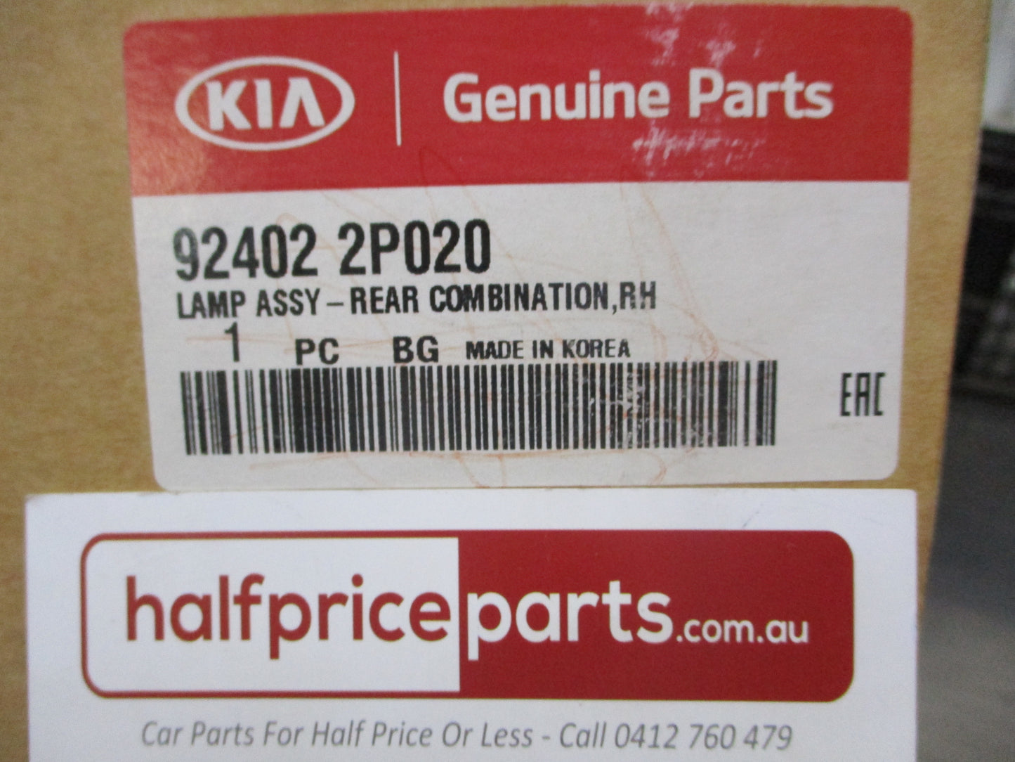 Kia Sorento Genuine Right Hand Rear Combination Tail Light Assembly New Part